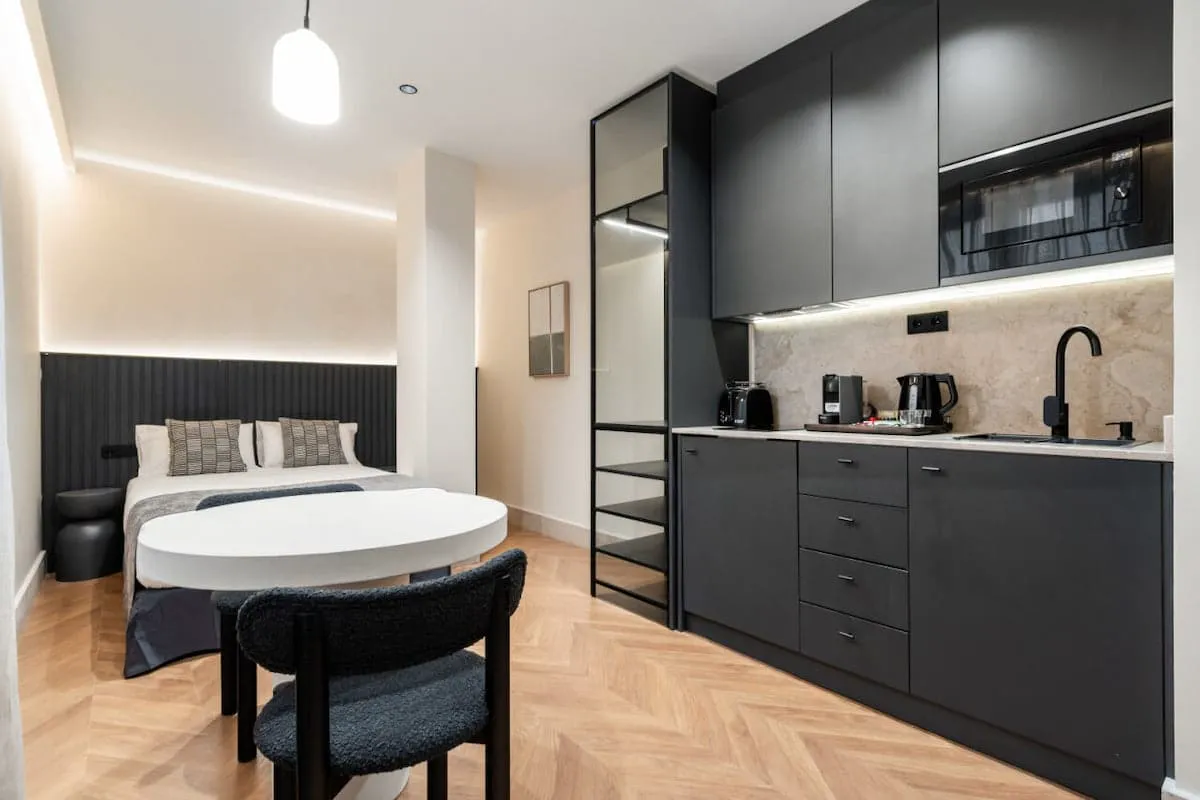 Deluxe Double Suite 1
